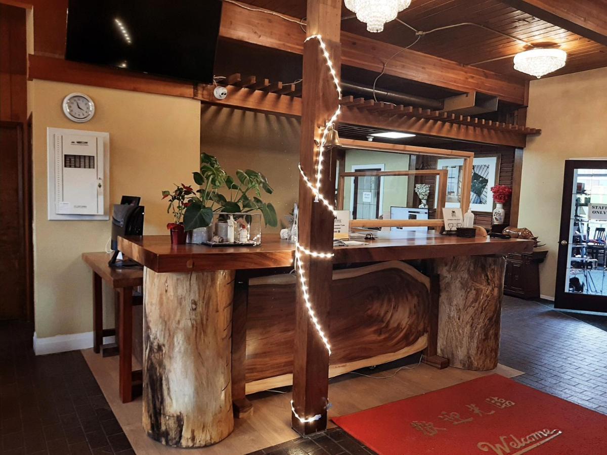 Grizz Hotel ريفيلستوك المظهر الخارجي الصورة