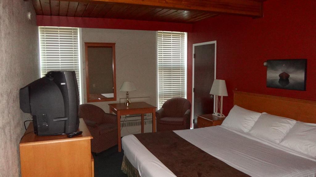 Grizz Hotel ريفيلستوك الغرفة الصورة